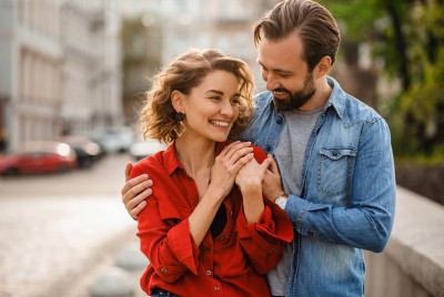 ζευγάρι κάνει 5 απλές ερωτήσεις για να δει αν βρίσκεται σε μία υγιή σχέση