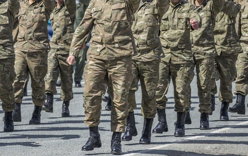 νεοσύλλεκτοι στρατιώτες της Κύπρου