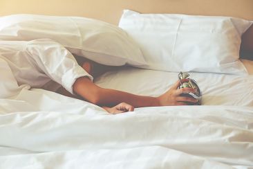 Λιγότερες από πέντε ώρες νυχτερινού ύπνου συνδέονται με υψηλότερο κίνδυνο εμφάνισης πολλαπλών ασθενειών