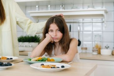 Παράγοντες που επηρεάζουν τη σχέση του παιδιού με την τροφή